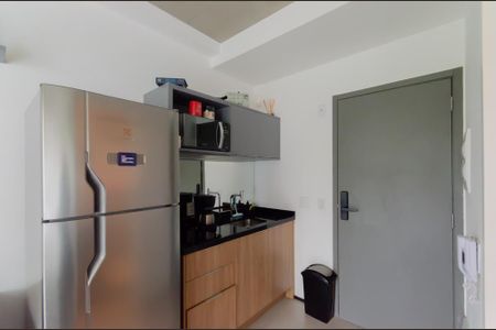 Cozinha de kitnet/studio à venda com 1 quarto, 28m² em Paraíso, São Paulo