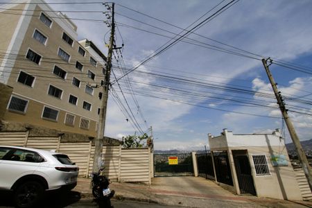 Apartamento à venda com 47m², 2 quartos e 1 vagaFachada