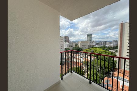 Apartamento à venda com 362m², 2 quartos e sem vaga Apartamento à venda com 362m², 2 quartos e sem vagaVaranda