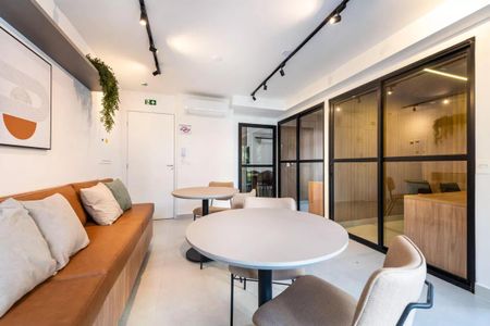 Apartamento à venda com 362m², 2 quartos e sem vaga Apartamento à venda com 362m², 2 quartos e sem vagaÁrea Comum