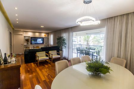 Sala  de apartamento à venda com 2 quartos, 144m² em Alphaville, Santana de Parnaíba