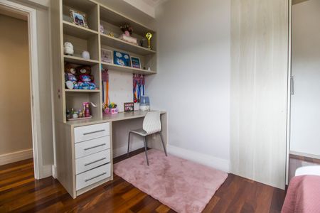 Apartamento à venda com 144m², 3 quartos e 2 vagasSuíte 3