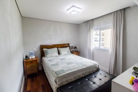 Apartamento à venda com 144m², 3 quartos e 2 vagasSuíte 1