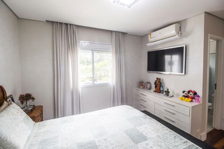 Apartamento à venda com 144m², 3 quartos e 2 vagasSuíte 1