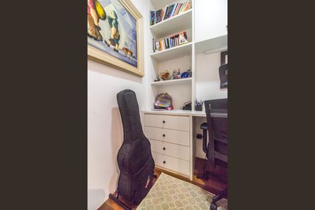 Apartamento à venda com 144m², 3 quartos e 2 vagasEscritório