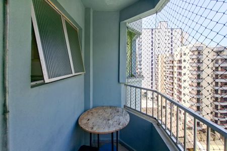 Sacada de apartamento para alugar com 1 quarto, 48m² em Vila Tupi, Praia Grande