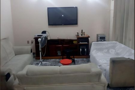 Casa à venda com 4 quartos, 350m² em Parque São Jorge, São Paulo