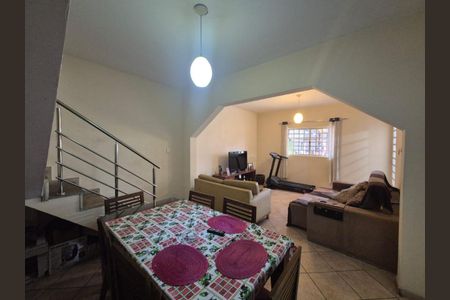 Casa à venda com 3 quartos, 581m² em Jardim Montanhês, Belo Horizonte