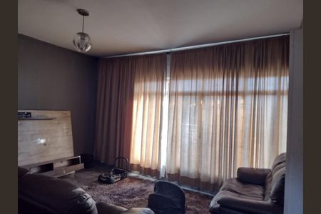 Casa à venda com 4 quartos, 189m² em Engenheiro Goulart, São Paulo