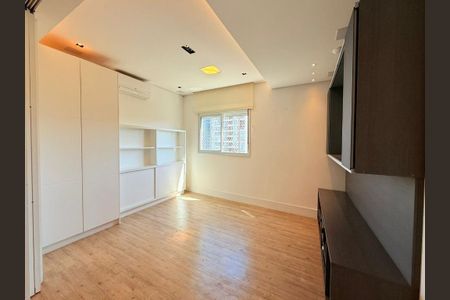 Apartamento à venda com 4 quartos, 256m² em Vila Cordeiro, São Paulo
