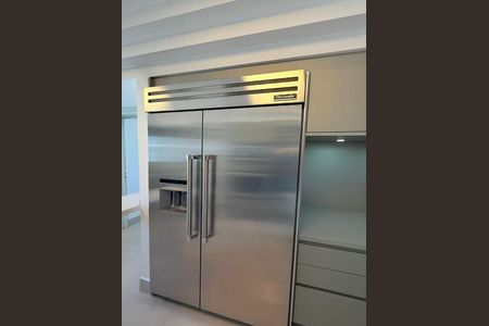 Apartamento à venda com 4 quartos, 256m² em Vila Cordeiro, São Paulo