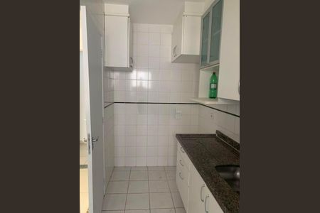 Apartamento à venda com 60m², 2 quartos e 1 vaga