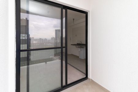 Apartamento à venda com 36m², 2 quartos e sem vaga Apartamento à venda com 36m², 2 quartos e sem vagaSacada da Sala