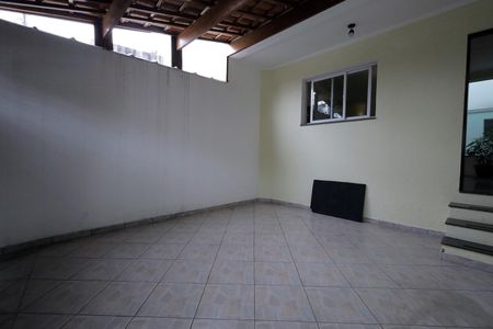 Casa à venda com 190m², 3 quartos e 2 vagasGaragem