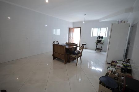 Casa à venda com 190m², 3 quartos e 2 vagasCozinha
