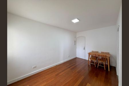 Sala  de apartamento à venda com 2 quartos, 86m² em Campo Belo, São Paulo