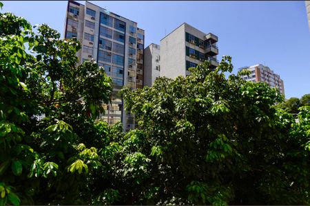 Apartamento à venda com 88m², 2 quartos e 1 vaga Apartamento à venda com 88m², 2 quartos e 1 vagaQuarto 1