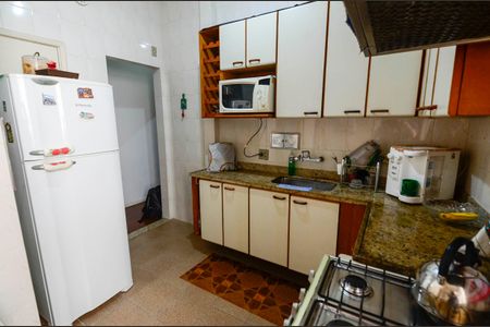 Apartamento à venda com 88m², 2 quartos e 1 vaga Apartamento à venda com 88m², 2 quartos e 1 vagaCozinha