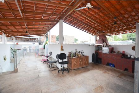 Casa à venda com 400m², 8 quartos e 2 vagasTerraço