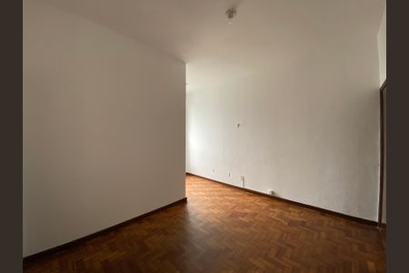Sala de apartamento para alugar com 2 quartos, 64m² em Leblon, Rio de Janeiro