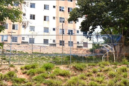 Apartamento para alugar com 45m², 2 quartos e 1 vagaÁrea comum 