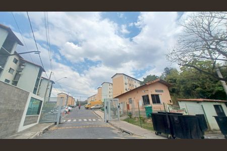 Apartamento para alugar com 45m², 2 quartos e 1 vaga Apartamento para alugar com 45m², 2 quartos e 1 vagaFachada e portaria