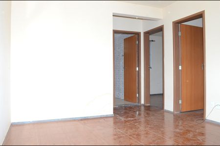 Sala de apartamento para alugar com 2 quartos, 45m² em A Definir Em Campo, Belo Horizonte