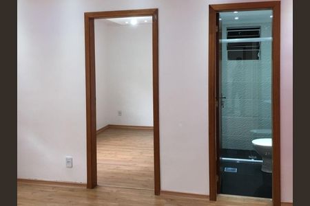 Apartamento à venda com 49m², 1 quarto e sem vagaSala