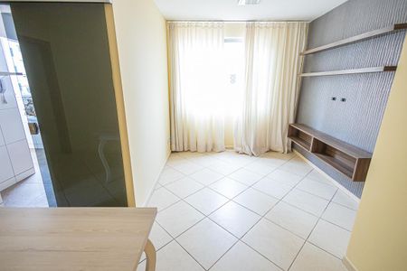 Sala de apartamento para alugar com 2 quartos, 53m² em Manacás, Belo Horizonte
