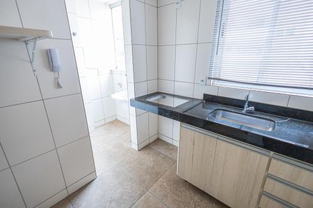 Apartamento para alugar com 53m², 2 quartos e 2 vagas Apartamento para alugar com 53m², 2 quartos e 2 vagasCozinha