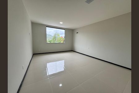 Casa à venda com 292m², 5 quartos e 10 vagas