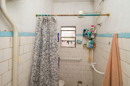 Banheiro 1 de casa à venda com 2 quartos, 147m² em Vila Tolstoi, São Paulo