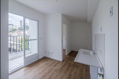 Sala/Cozinha de apartamento para alugar com 2 quartos, 31m² em Ipiranga, São Paulo