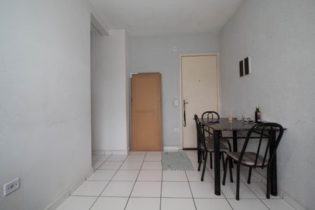 Sala de apartamento para alugar com 2 quartos, 45m² em Jardim Nova Cidade, Guarulhos