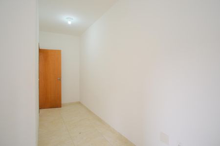 Quarto 2 de apartamento para alugar com 2 quartos, 49m² em Vila Carlos de Campos, São Paulo