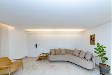 Sala 1 de apartamento para alugar com 3 quartos, 127m² em Barro Preto, Belo Horizonte