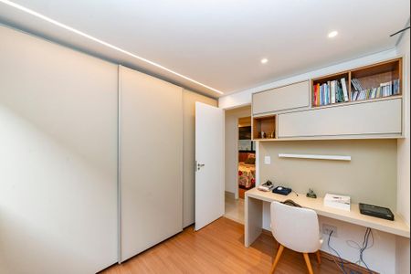Apartamento para alugar com 127m², 3 quartos e 2 vagas Apartamento para alugar com 127m², 3 quartos e 2 vagasQuarto 3