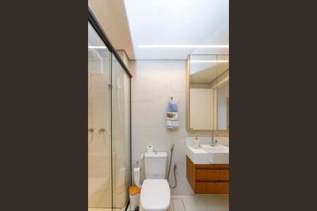 Apartamento para alugar com 127m², 3 quartos e 2 vagas Apartamento para alugar com 127m², 3 quartos e 2 vagasBanheiro
