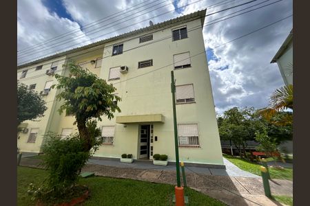 Apartamento para alugar com 47m², 2 quartos e 1 vaga Apartamento para alugar com 47m², 2 quartos e 1 vagaFachada