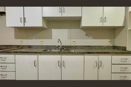 Apartamento à venda com 173m², 3 quartos e 3 vagasCozinha