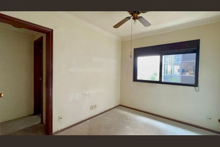 Apartamento à venda com 173m², 3 quartos e 3 vagasSuíte 1