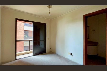 Apartamento à venda com 173m², 3 quartos e 3 vagasSuíte 2