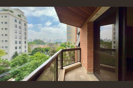 Apartamento à venda com 173m², 3 quartos e 3 vagasVaranda