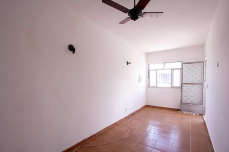 Sala de casa para alugar com 3 quartos, 100m² em Porto da Pedra, São Gonçalo