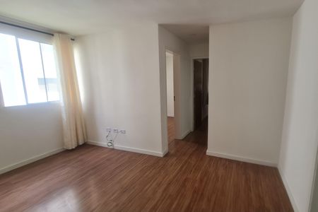 Sala de apartamento para alugar com 2 quartos, 48m² em Jardim Sao Luis (zona Norte), Guarulhos