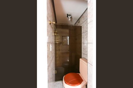 Apartamento à venda com 70m², 3 quartos e 1 vaga Apartamento à venda com 70m², 3 quartos e 1 vagaBanheiro da Suíte