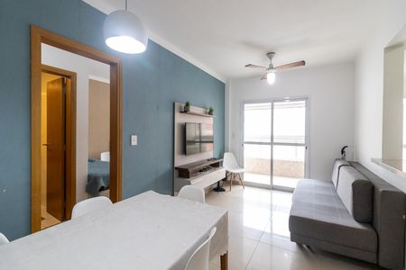 Sala de apartamento para alugar com 1 quarto, 53m² em Guilhermina, Praia Grande