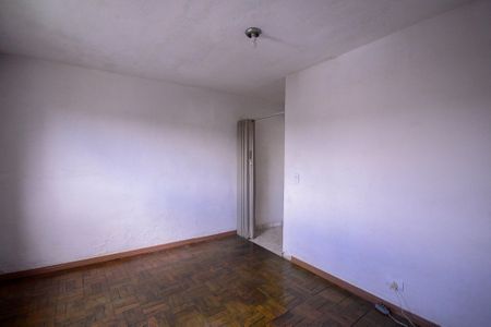 Quarto 2 de casa para alugar com 2 quartos, 130m² em Jardim Maria Estela, São Paulo