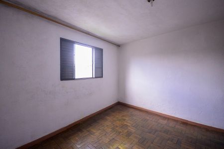 Quarto 2 de casa para alugar com 2 quartos, 130m² em Jardim Maria Estela, São Paulo