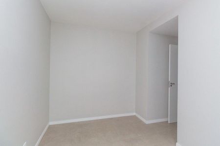 Quarto 2 de apartamento para alugar com 2 quartos, 41m² em Sarandi, Porto Alegre